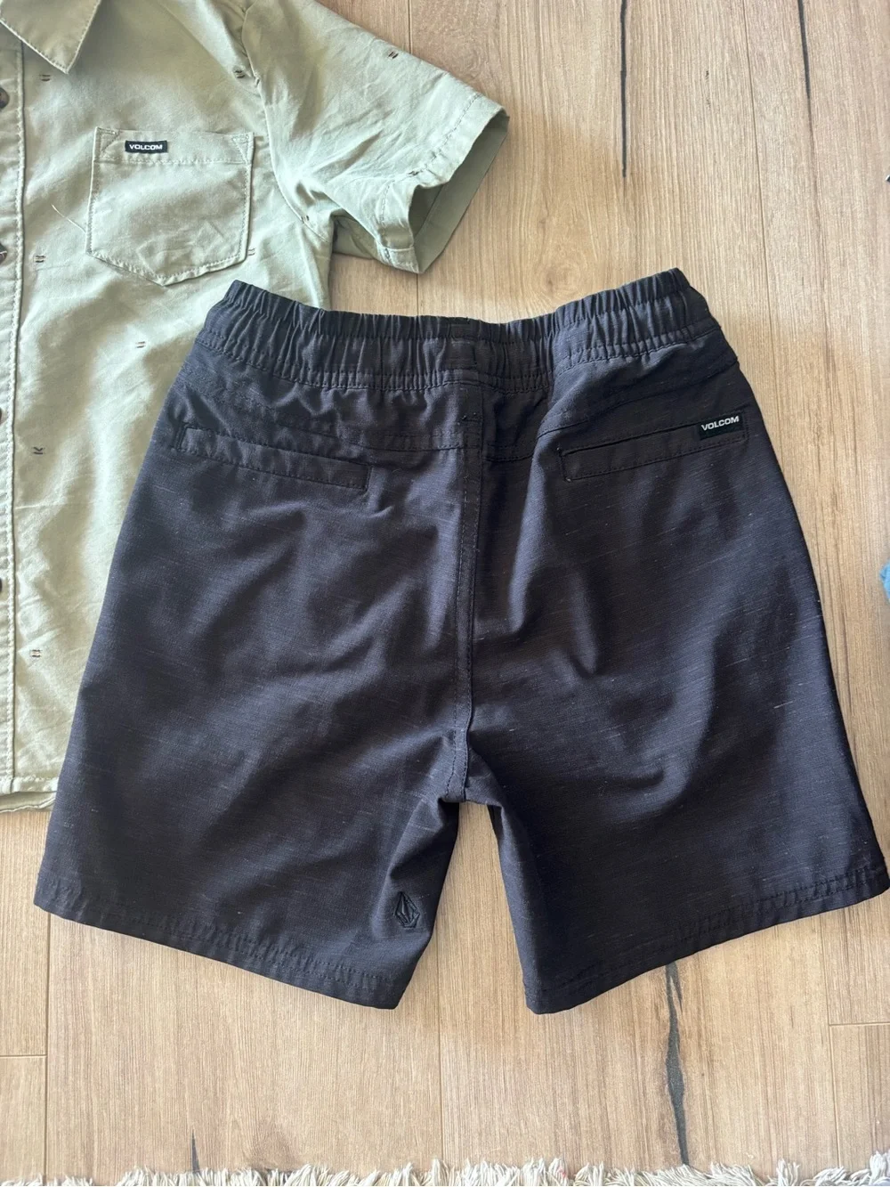 Volcom boys hybrid shorts with button down Shirt